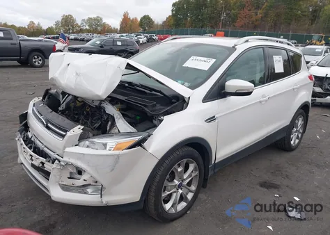 2014 Ford Escape Titanium z USA, uszkodzony, nr VIN 1FMCU9JX8EUC41091